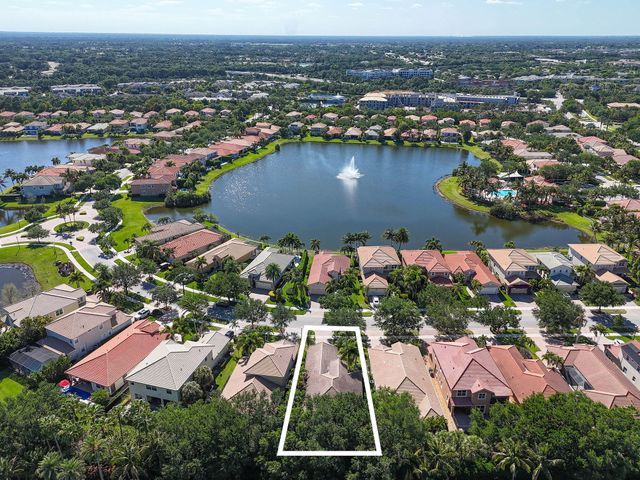 12077 Aviles Circle, Palm Beach Gardens, FL 33418