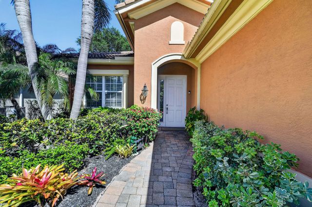 12077 Aviles Circle, Palm Beach Gardens, FL 33418