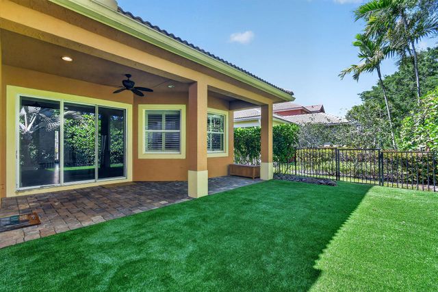 12077 Aviles Circle, Palm Beach Gardens, FL 33418
