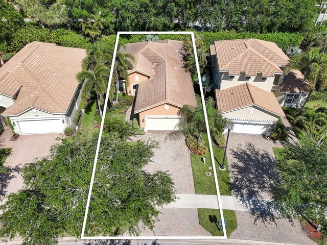 12077 Aviles Circle, Palm Beach Gardens, FL 33418