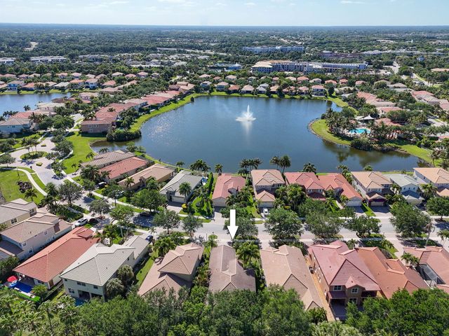12077 Aviles Circle, Palm Beach Gardens, FL 33418