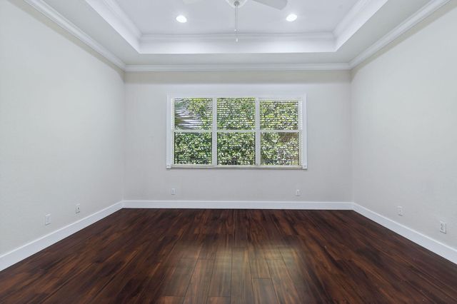 12077 Aviles Circle, Palm Beach Gardens, FL 33418