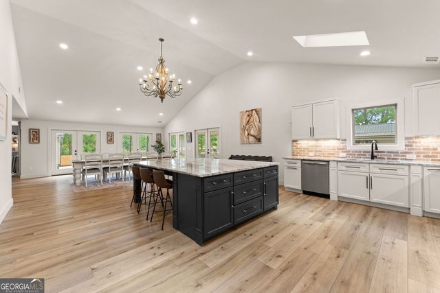 298 P J Roberts Road, Jefferson, GA 30549