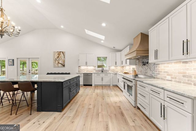 298 P J Roberts Road, Jefferson, GA 30549