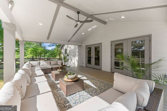 298 P J Roberts Road, Jefferson, GA 30549