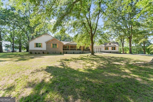 298 P J Roberts Road, Jefferson, GA 30549