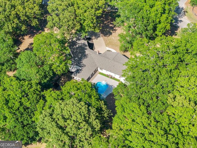 298 P J Roberts Road, Jefferson, GA 30549