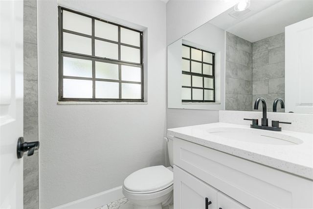 527 PRINCESS PLACE, Lakeland, FL 33803