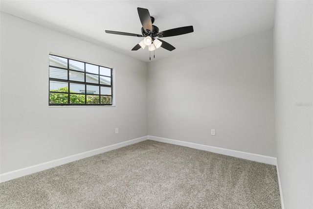 527 PRINCESS PLACE, Lakeland, FL 33803