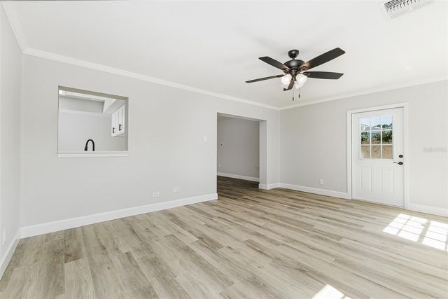 527 PRINCESS PLACE, Lakeland, FL 33803