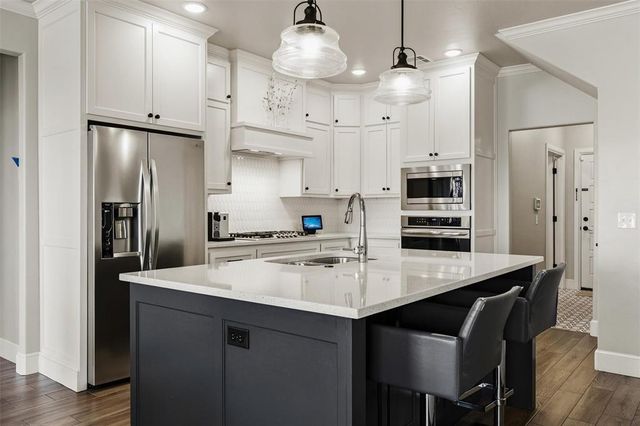 1533 Sadie Creek Road, Edmond, OK 73034