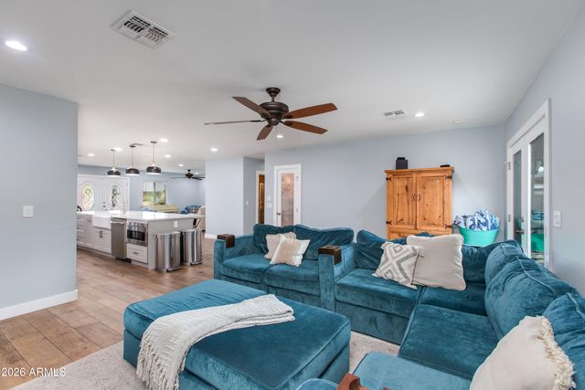 3818 N 32ND Place, Phoenix, AZ 85018