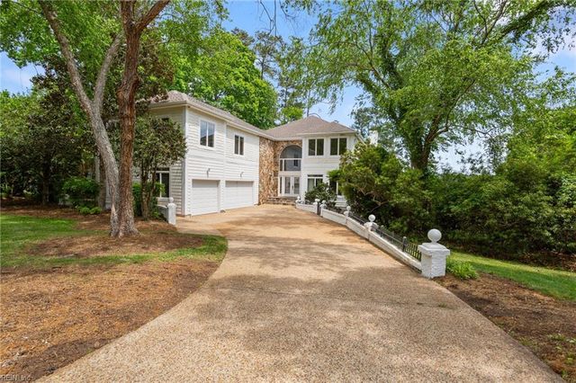 924 Enfield CHSE, Virginia Beach, VA 23452