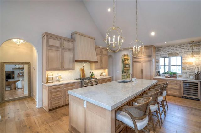 6009 NW 58th Street, Kansas City, MO 64151