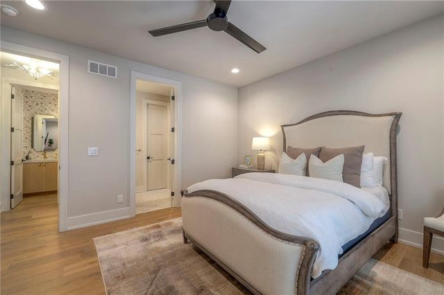 6009 NW 58th Street, Kansas City, MO 64151