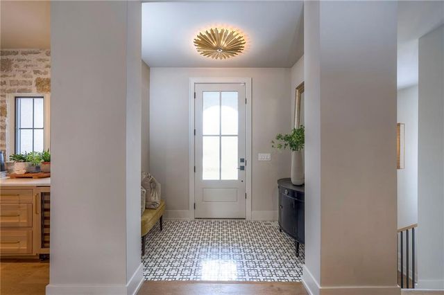 6009 NW 58th Street, Kansas City, MO 64151