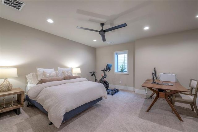 6009 NW 58th Street, Kansas City, MO 64151