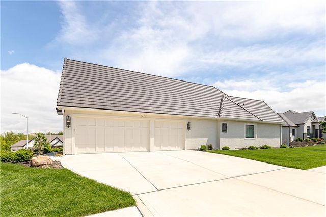 6009 NW 58th Street, Kansas City, MO 64151