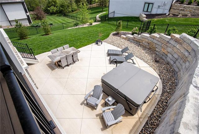 6009 NW 58th Street, Kansas City, MO 64151