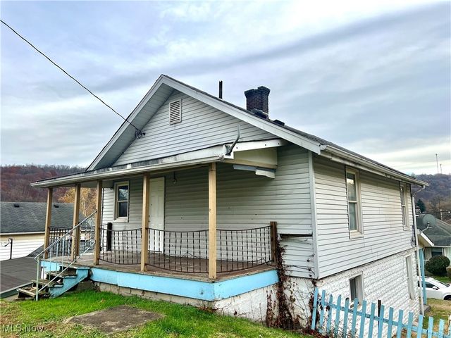 208 Hudson Ave., Weirton, WV 26062