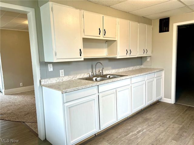 208 Hudson Ave., Weirton, WV 26062