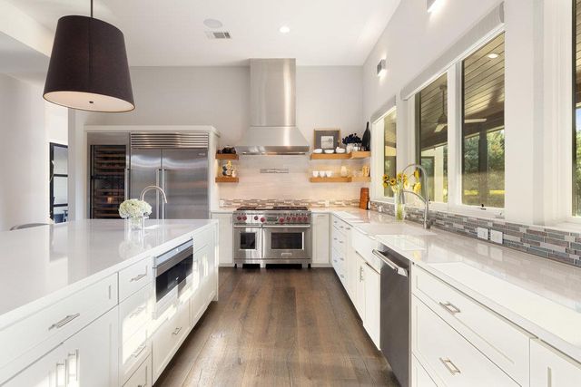 9600 Veletta PL, Austin, TX 78735