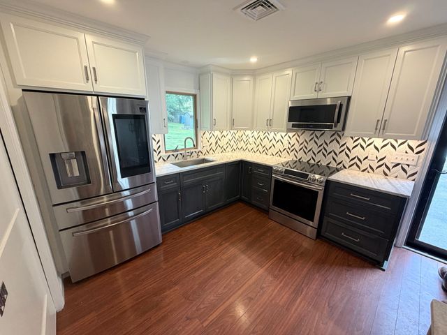 33 Sherry Street, Northbridge, MA 01534