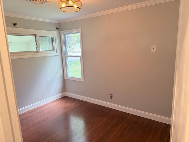 33 Sherry Street, Northbridge, MA 01534
