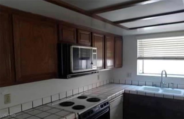 4453 Alto Verde Drive, Las Vegas, NV 89119