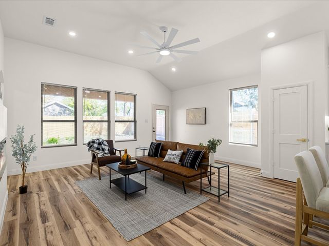 3735 Ada Avenue, Fort Worth, TX 76105