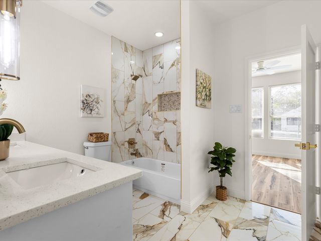 3735 Ada Avenue, Fort Worth, TX 76105