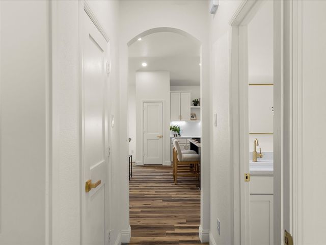 3735 Ada Avenue, Fort Worth, TX 76105