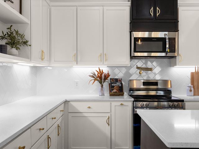 3735 Ada Avenue, Fort Worth, TX 76105