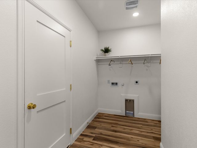 3735 Ada Avenue, Fort Worth, TX 76105