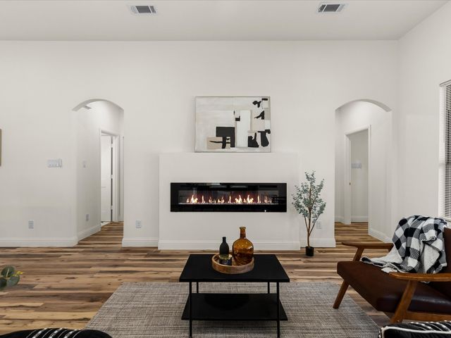 3735 Ada Avenue, Fort Worth, TX 76105