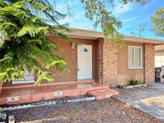 908 TUCKER AVENUE, Orlando, FL 32807