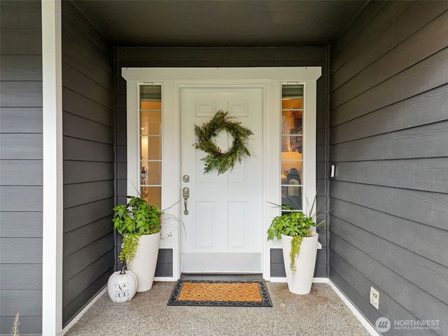 20024 SE 260th Place, Covington, WA 98042