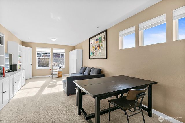 20024 SE 260th Place, Covington, WA 98042