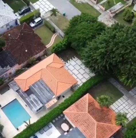 3911 SW 61st Ave, Miami, FL 33155