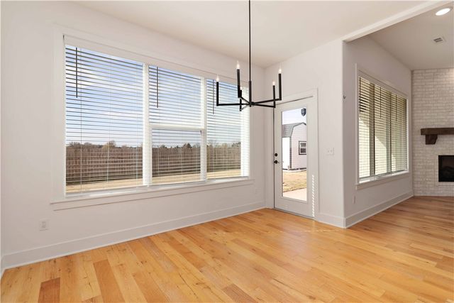 3521 E Avon Avenue, Springdale, AR 72764