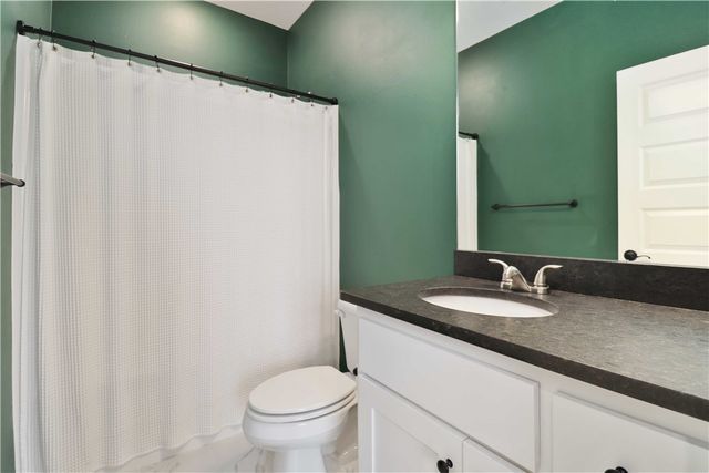 3521 E Avon Avenue, Springdale, AR 72764