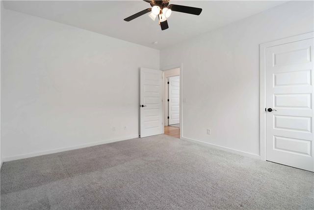 3521 E Avon Avenue, Springdale, AR 72764