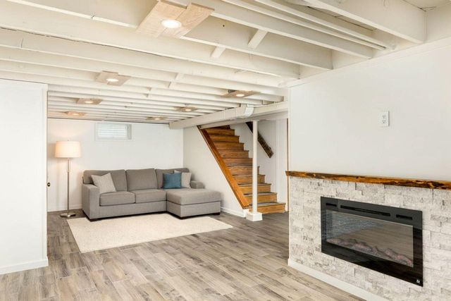 7623 39th AVENUE, Kenosha, WI 53142