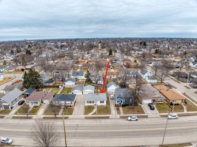 7623 39th AVENUE, Kenosha, WI 53142