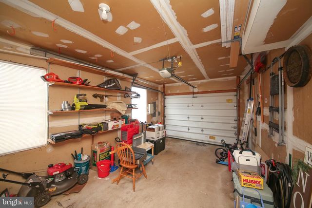 120 PACKHAM CT, Telford, PA 18969