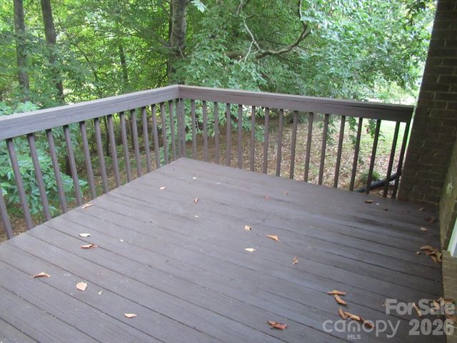 1809 S Industrial Park Road, Lincolnton, NC 28092
