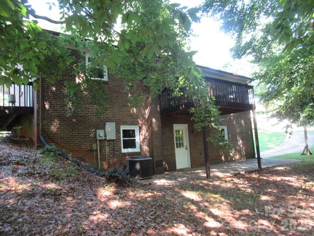 1809 S Industrial Park Road, Lincolnton, NC 28092