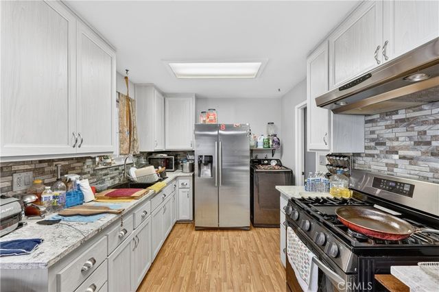 1713 Piute, Barstow, CA 92311