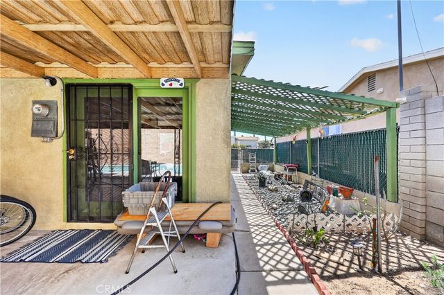 1713 Piute, Barstow, CA 92311