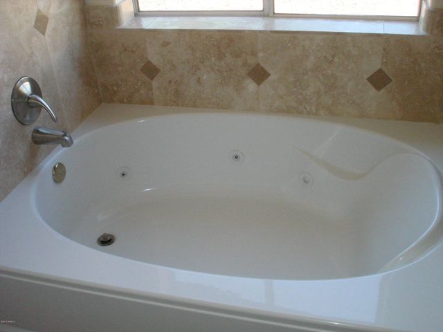 6956 W VIA MONTOYA Drive, Glendale, AZ 85310